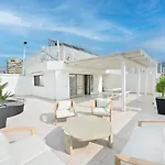 Lovely 3Br Penthouse In Shenkin Area By Holyguest